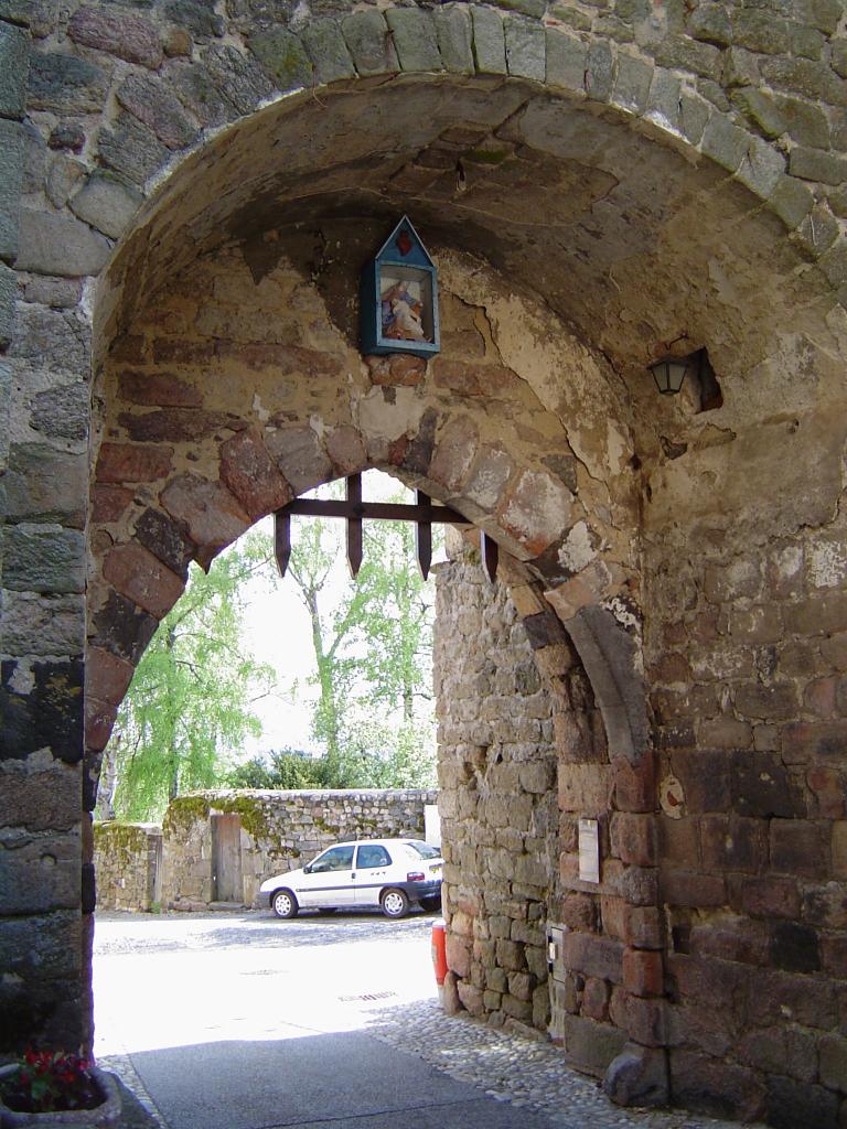 porte du Besset